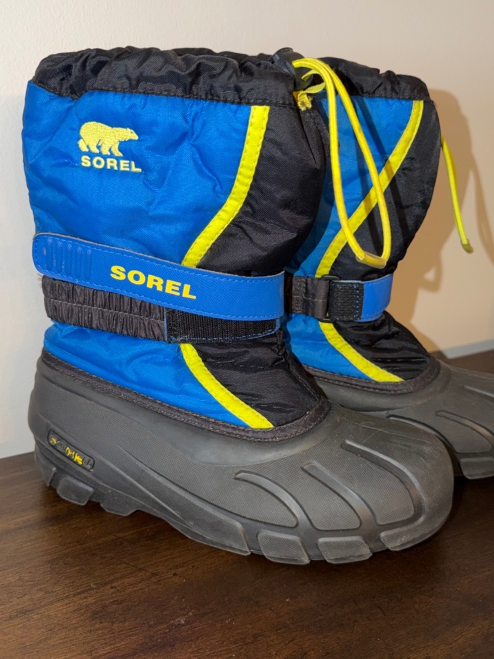 Sorel Winter Boots Lined Insulated Youth Sz 5 Blue Unisex
